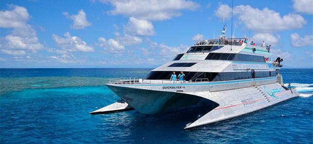 银梭号外堡礁双体豪华快艇 银梭号-大堡礁-阿金考特-外堡礁-双体-快艇-豪华